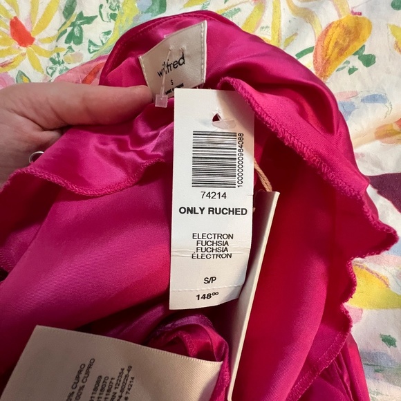 NEW Aritzia Wilfred Only Ruched Slip Dress Size S Electric Fuchsia satin NWT - Picture 12 of 14